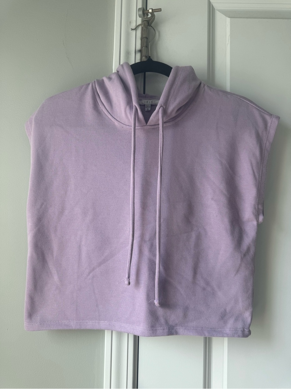 Iris Lilac sleeveless crop hoodie sweatshirt pullover purple size small